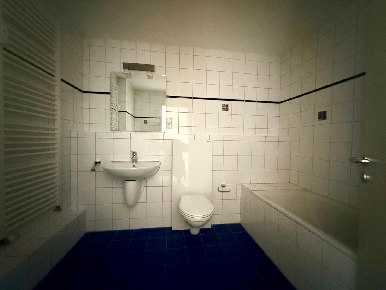 Lindenhof – Renovierte Barrierefreie Erdgeschoss Wohnung mit Terrasse - Photo 5